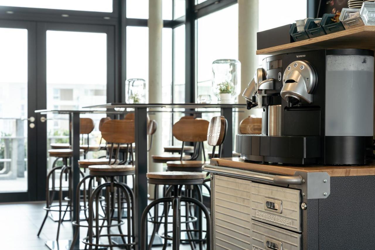 A2 Hotels Denkendorf - Airport & Messe エクステリア 写真
