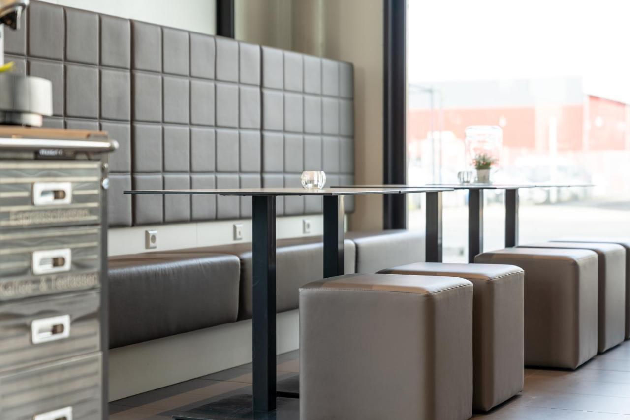 A2 Hotels Denkendorf - Airport & Messe エクステリア 写真